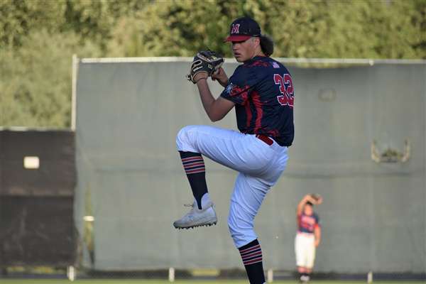 Medford Mustangs 2021 pitcher windup