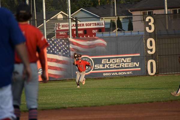 Medford Mustangs 2022 outfielder catch