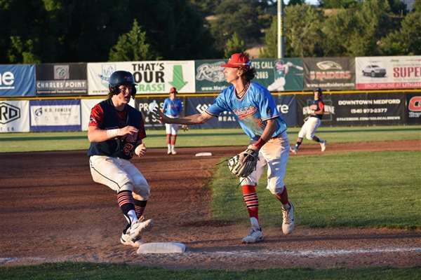 Medford Mustangs 2022 play at first base